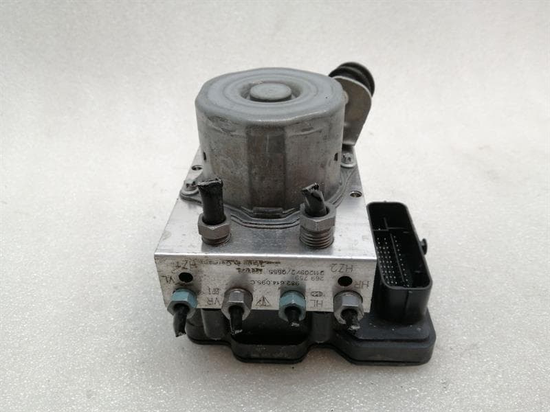 PORSCHE Porsche Boxster 718 A.B.S Pump 982614095C ABS Pump Hydraulic Block