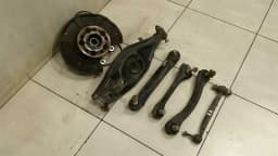 MERCEDES-BENZ Mercedes SLK R172 Right Rear Hub A1723502008 wheel bearing housing rear right — thumbnail 2