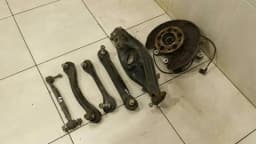 MERCEDES-BENZ Mercedes SLK R172 Right Rear Hub A1723502008 wheel bearing housing rear right — thumbnail 5