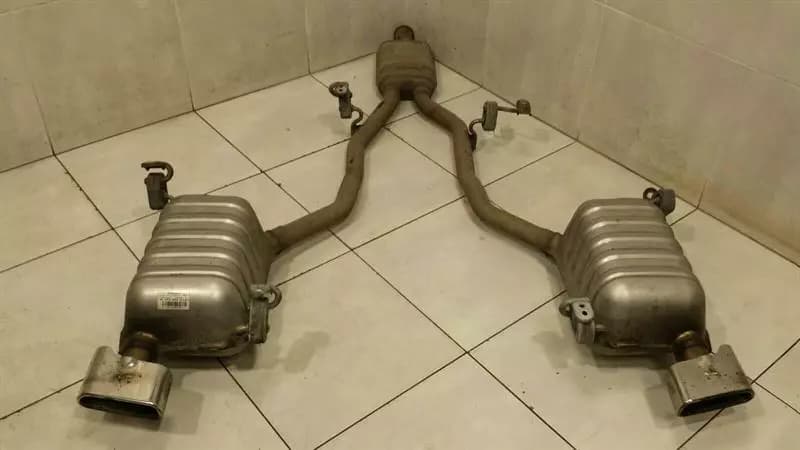 MERCEDES-BENZ Mercedes SLK R172 Exhaust Silencer A1724913401 Exhaust Muffler