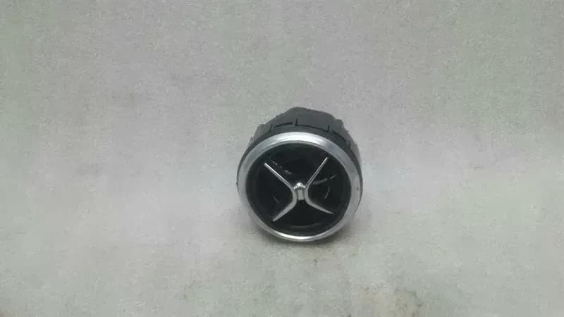 Mercedes a W176 Air Vent A1768300754 Ventilation Nozzle Vent Grille