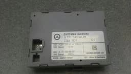 MERCEDES-BENZ Mercedes SLK R171 electronic module A1715409245 control unit gateway. — thumbnail 2