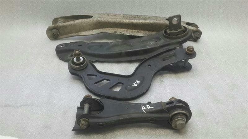 MERCEDES-BENZ Mercedes A Class W176 Right Rear Wishbone A2463500506 Rear RE Wishbone Set