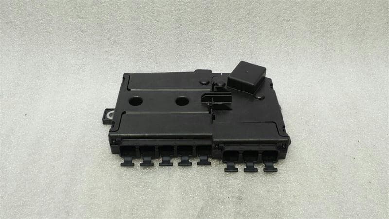 MERCEDES-BENZ Mercedes E Class W213 Fuse Box A2135406200 Fuse Box.