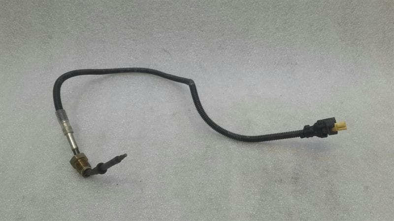Mercedes E Class W213 Temperature Sensor A0009059704 Flue Gas Temperature