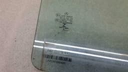 MERCEDES-BENZ Mercedes E Class W213 right rear door glass A2137350400 door window rear right — thumbnail 2
