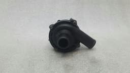 MERCEDES-BENZ Mercedes E Class W213 Additional Cooling Pump A2118350364 Coolant Pump OM654 — thumbnail 9