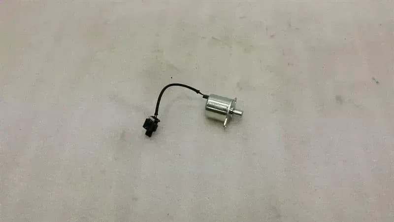 Mercedes A Class W176 Gearbox Solenoid A2469820303 Gearbox Valve