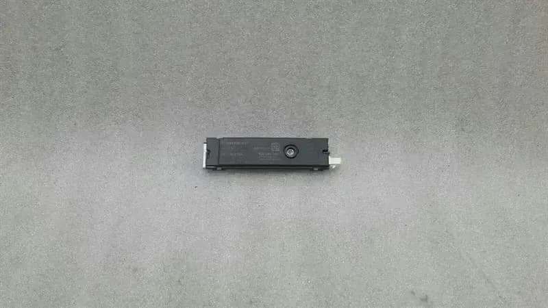 Mercedes A Class W176 Aerial / Antenna A1668200689 Antenna