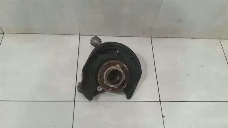 Mercedes A Class W176 Left Rear Hub A2463503541 Wheel Bearing Housing Rear Left
