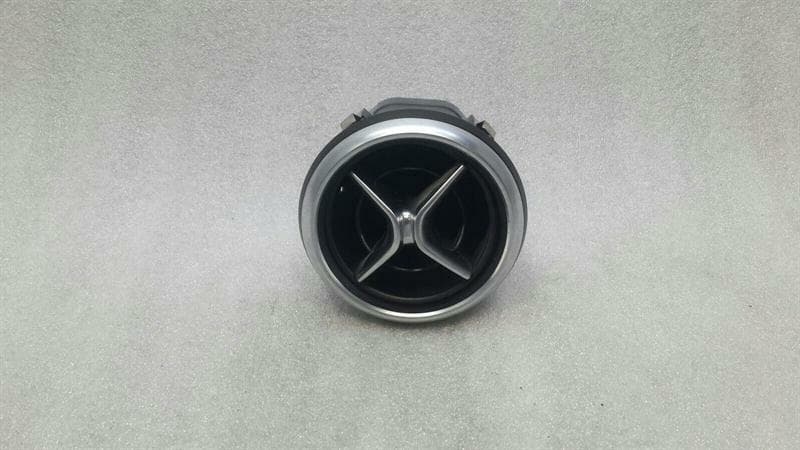 MERCEDES-BENZ SPECIAL AD FOR armvil45 MERCEDES A Class 2 x A1768300754 AIR VENTS