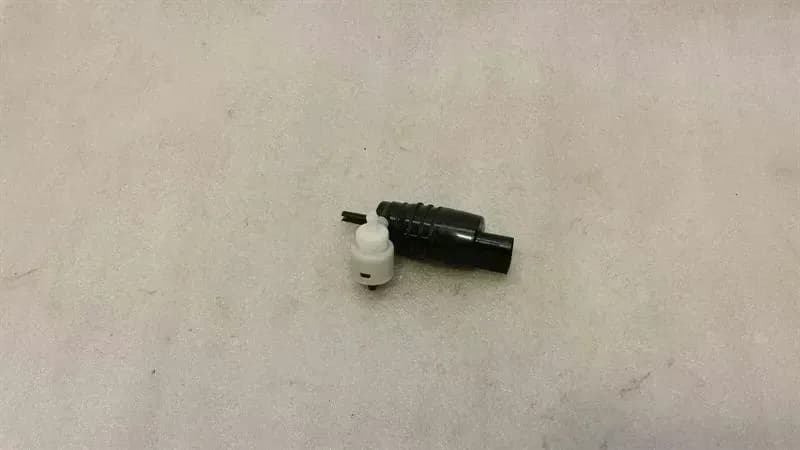 MINI Mini Cooper F56 F45 G31 Washer Fluid Pump 7388349 Washer Water Pump