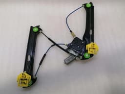 BMW BMW i8 Hybrid Left Front Door Winder 51337401657 Window Regulator Front Left — thumbnail 4