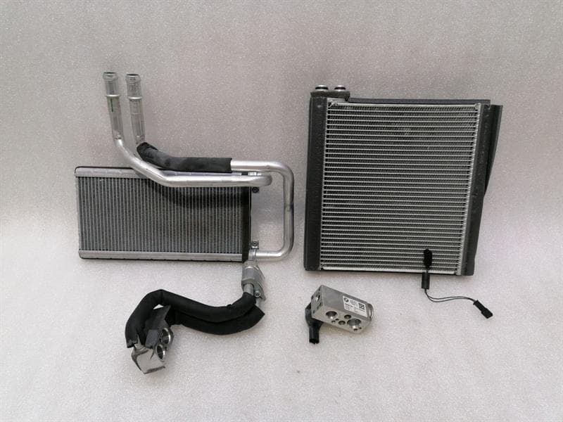 BMW BMW i8 Hybrid Heater Matrix 64119328097 Heat Exchanger Heater Cooler