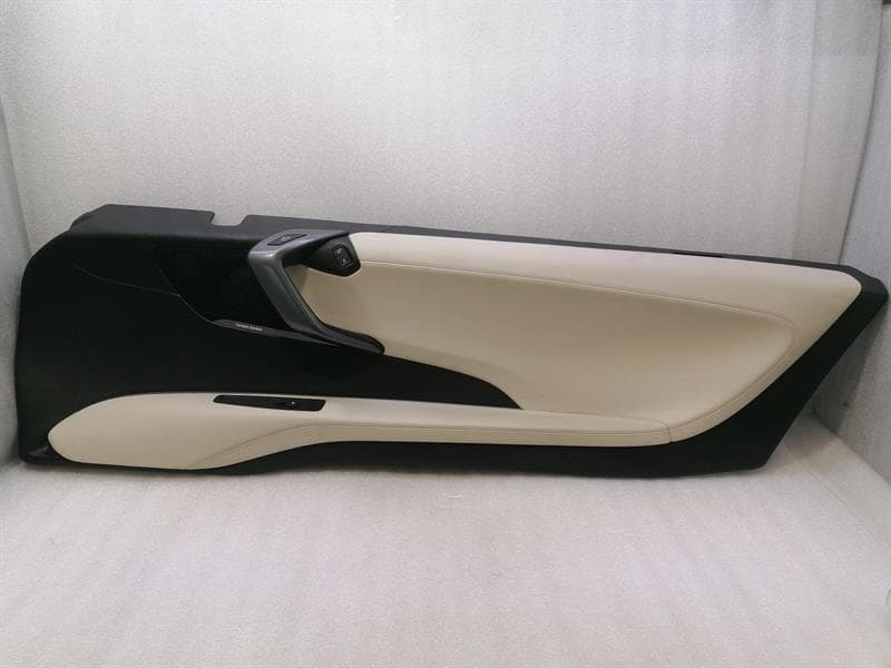 BMW BMW i8 hybrid door card front right 51417407670 door trim front right