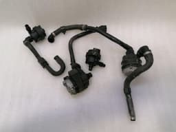 BMW BMW i8 hybrid additional cooling pump set 8600287 coolant pump pump set — thumbnail 1