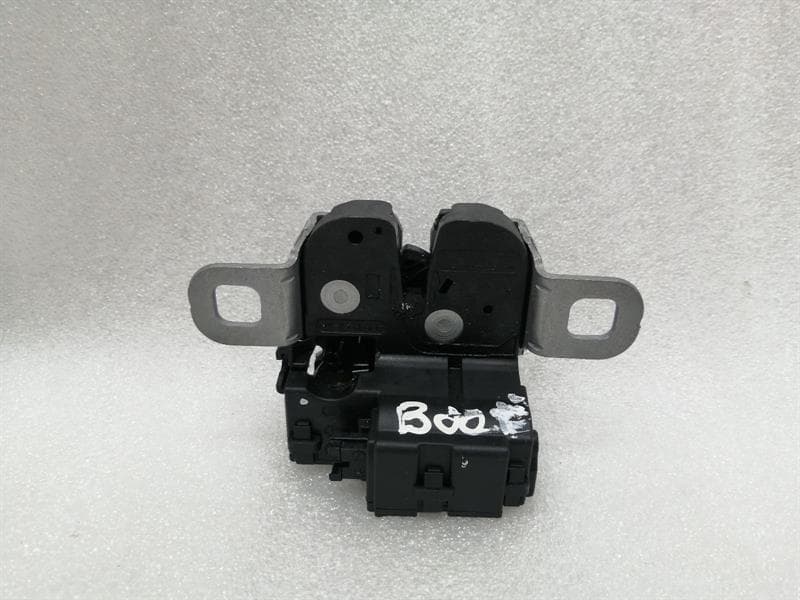 BMW BMW i8 Hybrid Boot Lock 9802312 Tailgate Lock