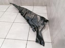 BMW BMW i8 hybrid holder bracket 51437336312 holder carrier right rear 1/4 panel — thumbnail 2
