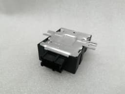 BMW BMW i8 Hybrid Electronic Module 7476687 Control Unit FUEL PUMP FUEL PUMP — thumbnail 6