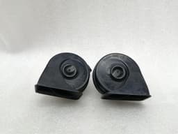 BMW BMW i8 Hybrid Horn Set 61337410478 Horn Fanfare SET — thumbnail 1