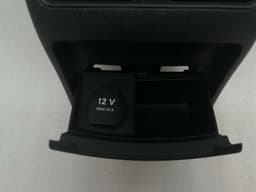 MERCEDES-BENZ Mercedes CLA W117 C117 rear air vent A2468300502 ventilation nozzle ventilation grille — thumbnail 4