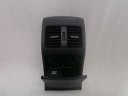MERCEDES-BENZ Mercedes CLA W117 C117 rear air vent A2468300502 ventilation nozzle ventilation grille — thumbnail 1