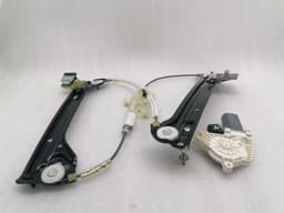 MERCEDES-BENZ Mercedes CLA W117 C117 Left Front Door Winder A1177200179 Window Regulator Front Li — thumbnail 1