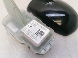 MERCEDES-BENZ Mercedes CLA W117 C117 Roof Shark Aerial / Antenna A2229056307 Roof Antenna — thumbnail 8
