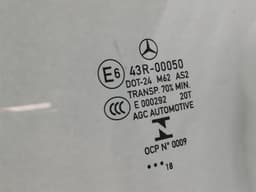 MERCEDES-BENZ Mercedes CLA W117 C117 left front door glass A1177250110 door window front left — thumbnail 7