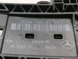 MERCEDES-BENZ Mercedes CLA W117 C117 front right door lock RHD A0997202401 door lock RHD — thumbnail 4