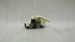MERCEDES-BENZ Mercedes C Class W204 Left Door Lock A2047203735 Left Door Lock — thumbnail 3