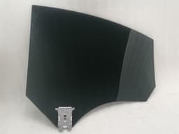MERCEDES-BENZ Mercedes CLA W117 right rear door glass A1177350210 door window rear right — thumbnail 7