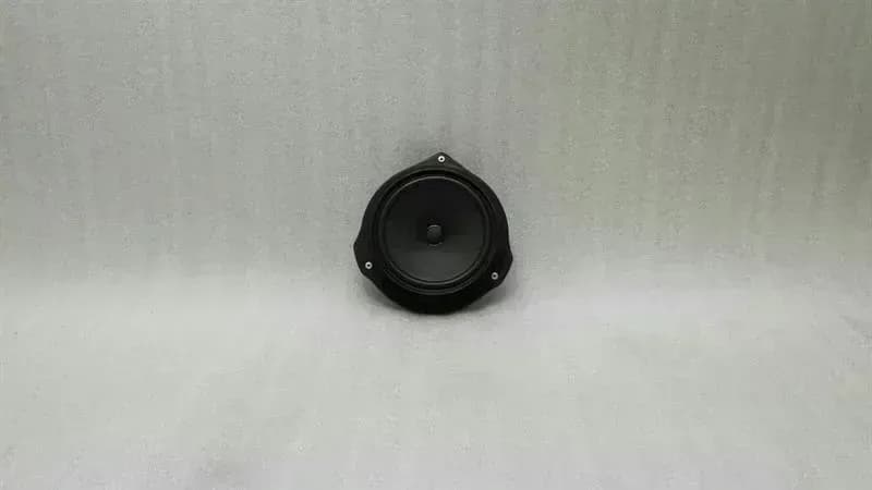 MERCEDES-BENZ Mercedes C Class W204 Speakers A2049062401 Loudspeakers
