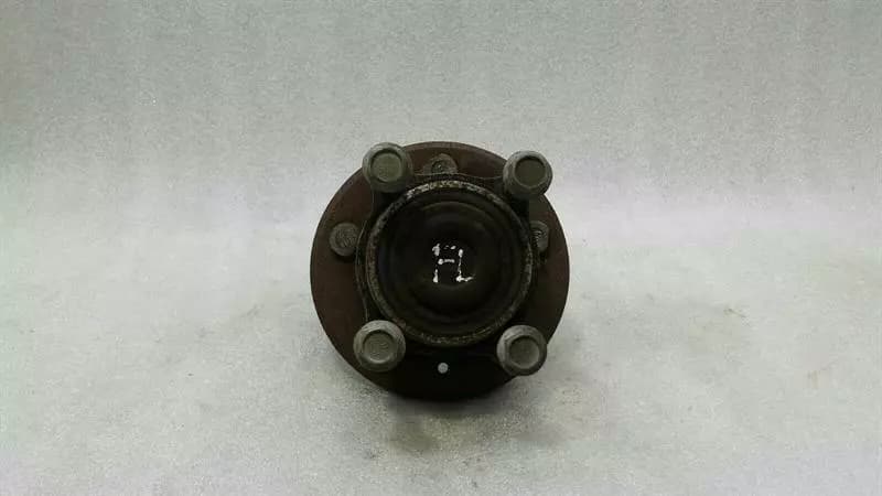 TESLA Tesla Model S 75 Left Front Hub 6007040-00-A Wheel Bearing Housing Front Left