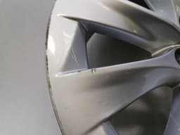 TESLA Tesla Model S 75 Alloy Wheel 1059337-00-A 19X 8J ET40 Alloy Wheel — thumbnail 4
