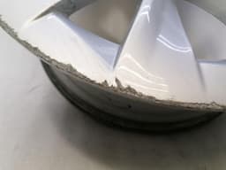 TESLA Tesla Model S 75 Alloy Wheel 1059337-00-A 19X 8J ET40 Alloy Wheel — thumbnail 5