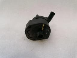 TESLA Tesla Model S 75 Additional Cooling Pump 1035348-00-F Coolant Pump Pump — thumbnail 7