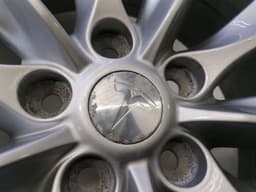 TESLA Tesla Model S 75 Alloy Wheel 1059337-00-A 19X 8J ET40 Alloy Wheel — thumbnail 2