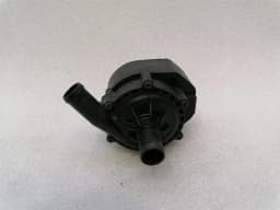 TESLA Tesla Model S 75 Additional Cooling Pump 1035348-00-F Coolant Pump Pump — thumbnail 4