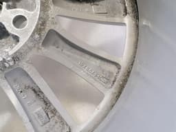 TESLA Tesla Model S 75 Alloy Wheel 1059337-00-A 19X 8J ET40 Alloy Wheel — thumbnail 10