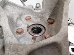 TESLA Tesla Model S 75 Right Rear Hub 1042507-00-B Wheel Bearing Housing Rear Right — thumbnail 9