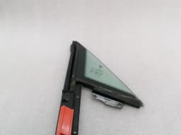 TESLA Tesla Model S 75 Right Front 1/4 Glass 6006544-00-J Door Panel 1/4 Front Right — thumbnail 7