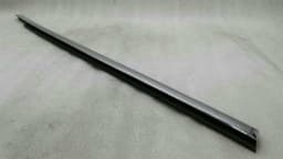 TESLA Tesla Model S 75 Rear Right Body Moulding 1038396-80-A Strip Rear Right — thumbnail 3