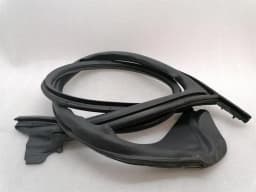 TESLA Tesla Model S 75 Front Left Door Seal 6009583-00-N Door Seals Front Left — thumbnail 5
