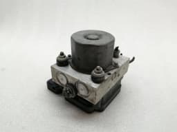 TESLA Tesla Model S 75 A.B.S Pump 1037797-00-D ABS Pump HYDRAULIC BLOCK — thumbnail 8