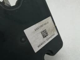 TESLA Tesla Model S 75 A.B.S Pump 1037797-00-D ABS Pump HYDRAULIC BLOCK — thumbnail 5