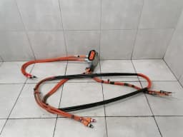 TESLA Tesla Model S 75 Drive Splitter Cable 1055868-10-D Wiring Harness 1055868-10-D — thumbnail 1