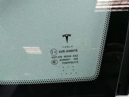 TESLA Tesla Model S 75 Right Rear Quarter Glass 1051821-99-A Door Window 1⁄4 Rear RE — thumbnail 6