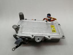 TESLA Tesla Model S 75 Engine ECU 1059891-00-C Engine Control Unit GEN 3 Junction Box — thumbnail 8