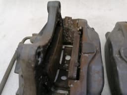 TESLA Tesla Model S 75 Brake Caliper FRONT SET 1007794-00-C Brake Caliper FRONT SET — thumbnail 10